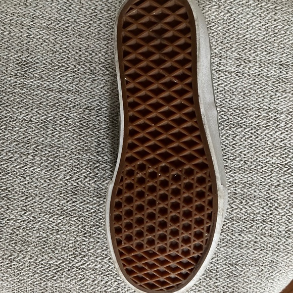 Vans Women’s Sneakers - Picture 15 of 16